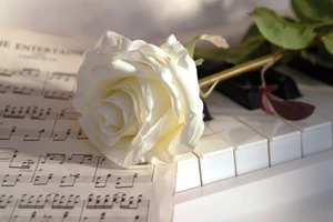 Charles Aznavour...