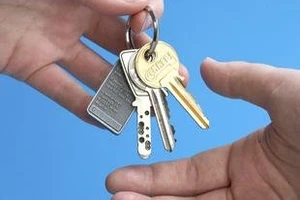 Prêter un logement,...
