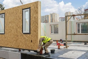 La construction...